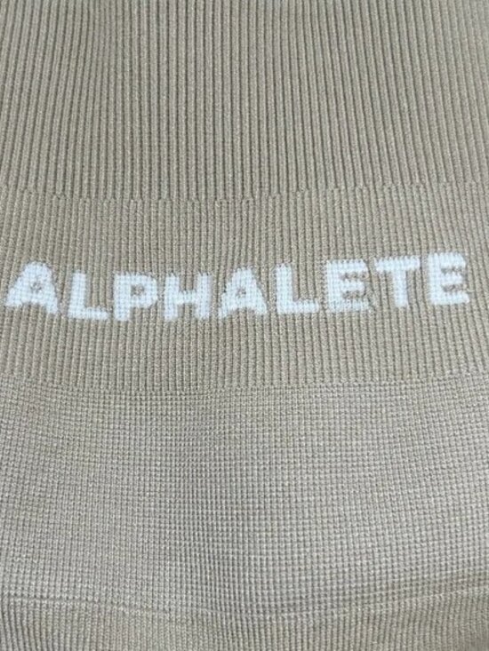 Alphalete pump mid rise shorts cream women's size M NWOT - Picture 6 of 7